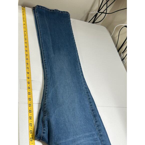Old Navy Jeans Womens 12 Petite Original Boot Cut Stretch Medium Wash Everyday - Picture 8 of 8